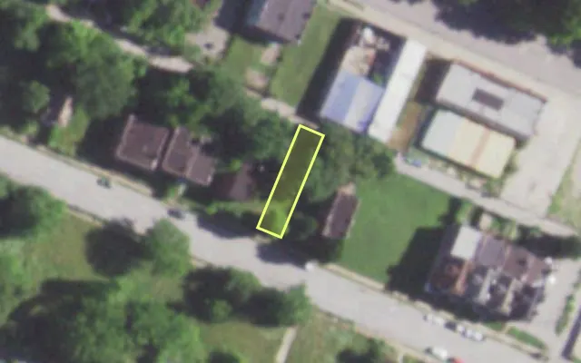 Aerial view of 5049 WELLS AV — vacant lot, St. Louis with approximate parcel outline
