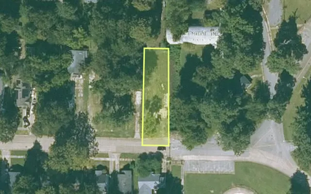 Aerial view of MISSISSIPPI County parcel 305-03790-000 — Arkansas post-auction with approximate parcel outline