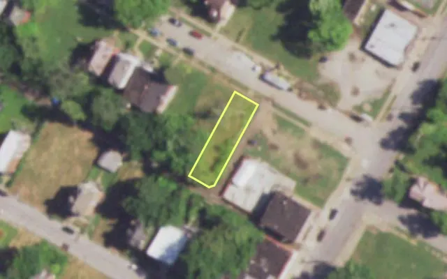 Aerial view of 4716 NORTHLAND AV — vacant lot, St. Louis with approximate parcel outline