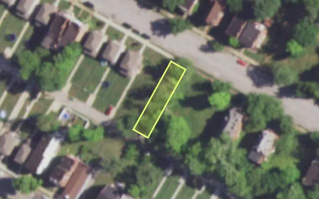 Aerial view of 4218 W COOK AV — vacant lot, St. Louis with approximate parcel outline