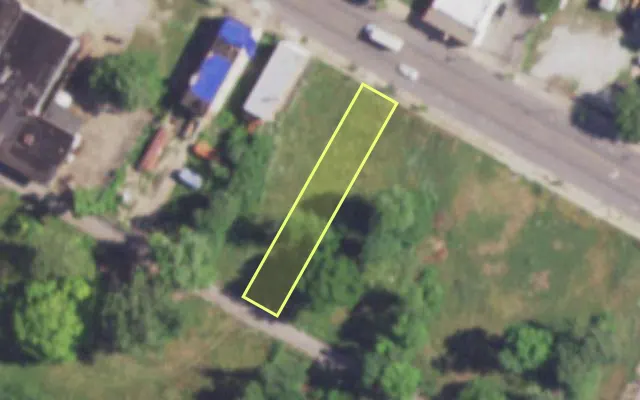 Aerial view of 4234 DR MARTIN LUTHER KING DR — vacant lot, St. Louis with approximate parcel outline