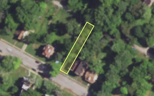 Aerial view of 4749 COTE BRILLIANTE AV — vacant lot, St. Louis with approximate parcel outline
