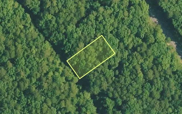 Aerial view of VAN BUREN County parcel 4400-02103-0000 — Arkansas post-auction with approximate parcel outline