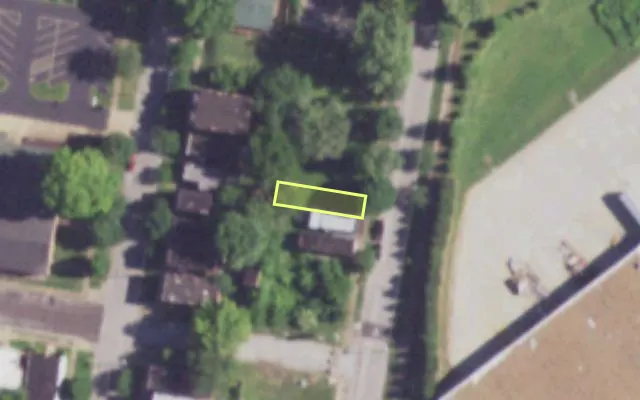 Aerial view of 3649 MARINE AV — vacant lot, St. Louis with approximate parcel outline