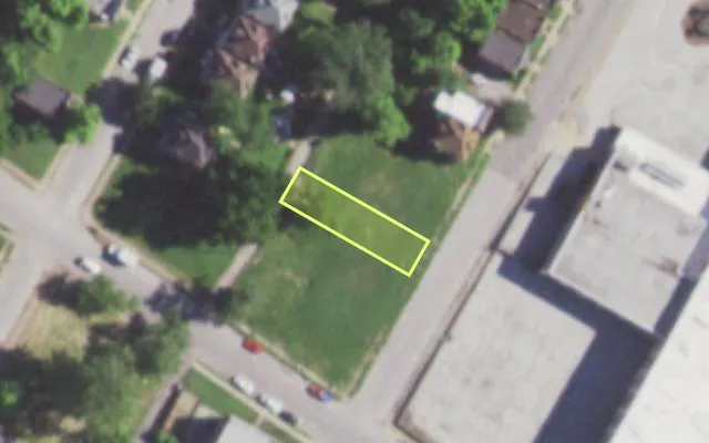 Aerial view of 1367 TEMPLE PL — vacant lot, St. Louis with approximate parcel outline
