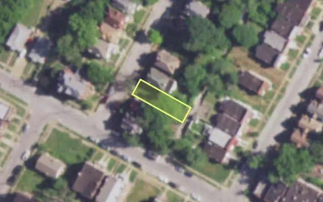 Aerial view of 4008 DRYDEN AV — vacant lot, St. Louis with approximate parcel outline