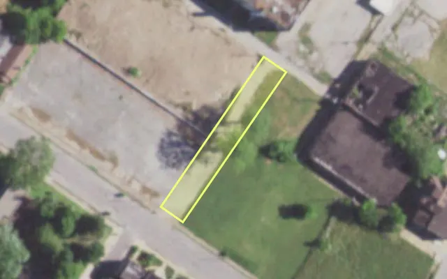 Aerial view of 5935 WELLS AV — vacant lot, St. Louis with approximate parcel outline