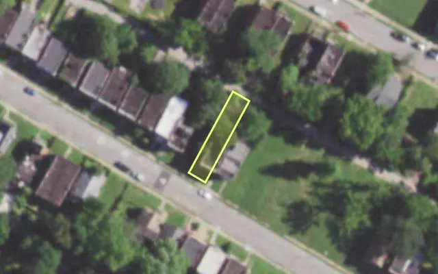 Aerial view of 5847 LOTUS AV — vacant lot, St. Louis with approximate parcel outline