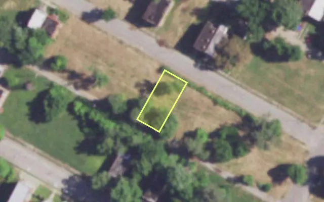 Aerial view of 3824 KENNERLY AV — vacant lot, St. Louis with approximate parcel outline