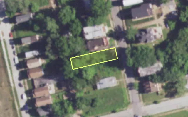 Aerial view of 8209 CHURCH RD — vacant lot, St. Louis with approximate parcel outline