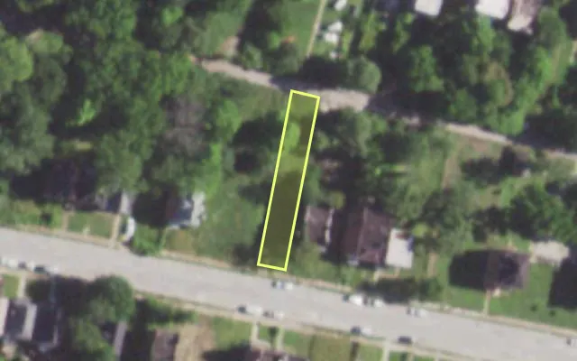 Aerial view of 5151 MINERVA AV — vacant lot, St. Louis with approximate parcel outline