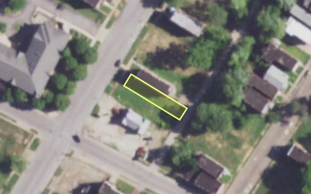 Aerial view of 4310 WARNE AV — vacant lot, St. Louis with approximate parcel outline