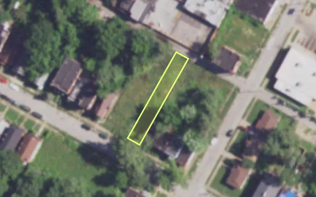 Aerial view of 4209 LEXINGTON AV — vacant lot, St. Louis with approximate parcel outline