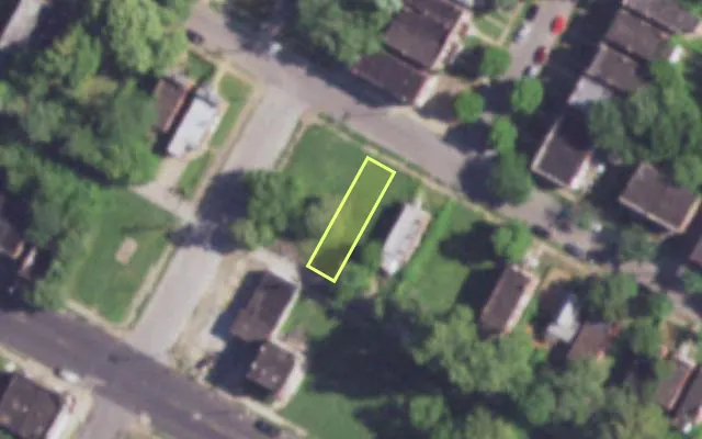 Aerial view of 4280 W PENROSE ST — vacant lot, St. Louis with approximate parcel outline