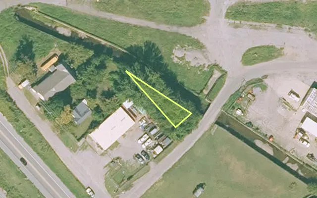 Aerial view of CRAWFORD County parcel 700-06195-000 — Arkansas post-auction with approximate parcel outline