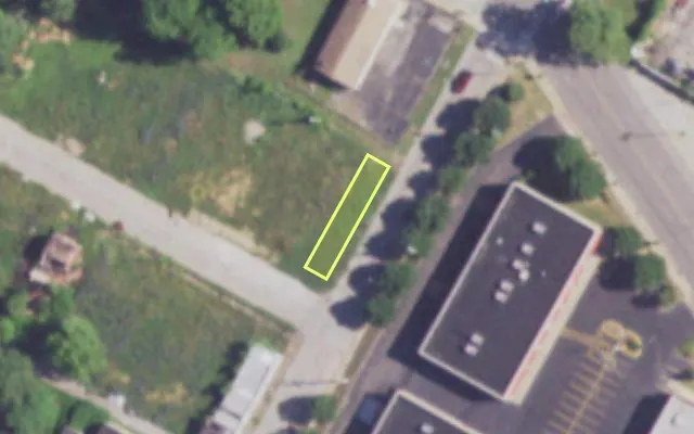 Aerial view of 3701 EVANS AV — vacant lot, St. Louis with approximate parcel outline