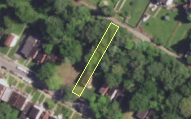 Aerial view of 4801 LEDUC ST — vacant lot, St. Louis with approximate parcel outline