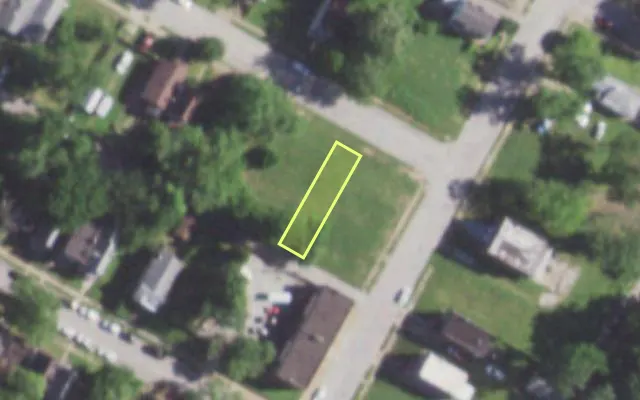 Aerial view of 5606 KENNERLY AV — vacant lot, St. Louis with approximate parcel outline