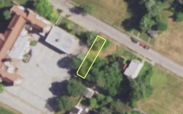 Aerial view of 4580 KENNERLY AV — vacant lot, St. Louis with approximate parcel outline