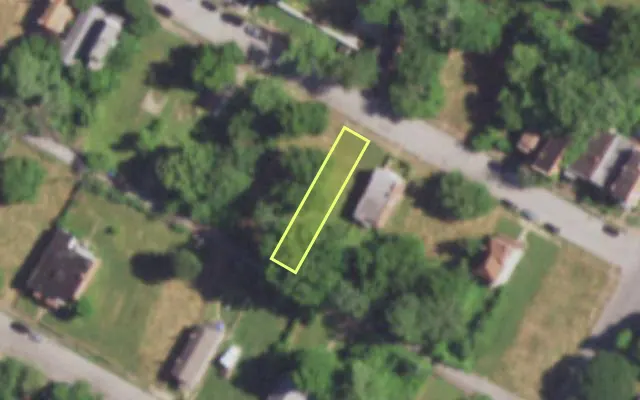 Aerial view of 4426 COTTAGE AV — vacant lot, St. Louis with approximate parcel outline