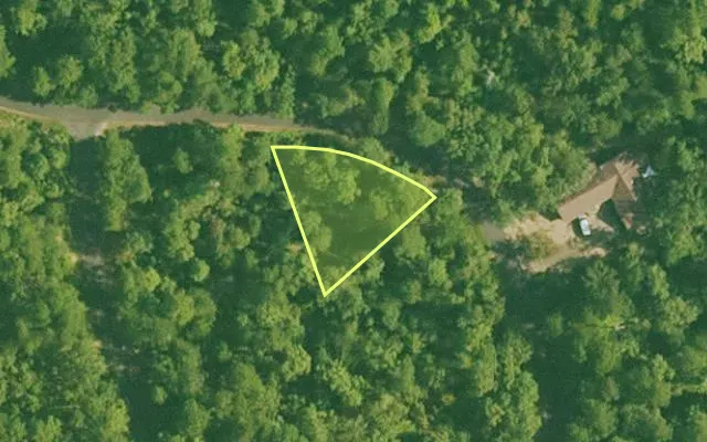 Aerial view of SALINE County parcel 744-00133-000 — Arkansas post-auction with approximate parcel outline
