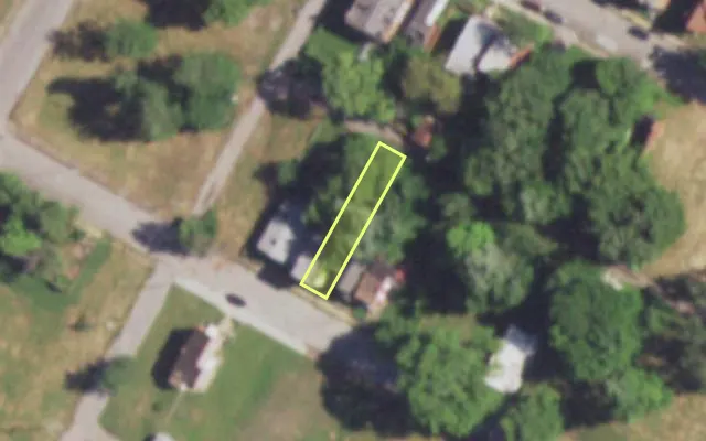 Aerial view of 4443 COTE BRILLIANTE AV — vacant lot, St. Louis with approximate parcel outline