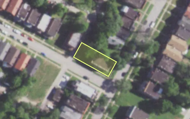 Aerial view of 5503 HEBERT ST — vacant lot, St. Louis with approximate parcel outline