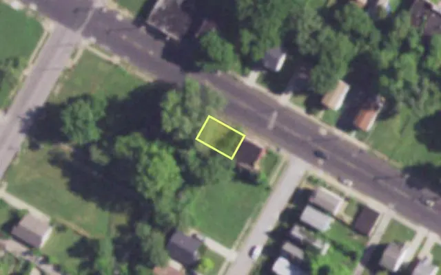 Aerial view of 4148 LEE AV — vacant lot, St. Louis with approximate parcel outline
