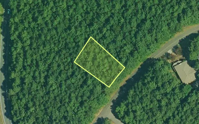Aerial view of GARLAND County parcel 63879 — Arkansas post-auction with approximate parcel outline