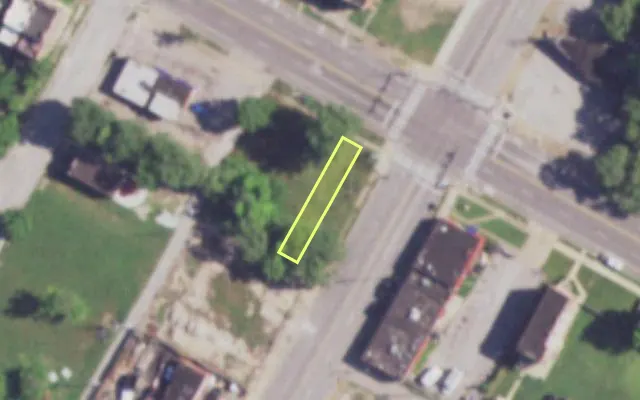 Aerial view of 3902 PAGE BLVD — vacant lot, St. Louis with approximate parcel outline