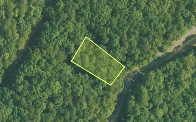 Aerial view of VAN BUREN County parcel 4050-03079-0000 — Arkansas post-auction with approximate parcel outline