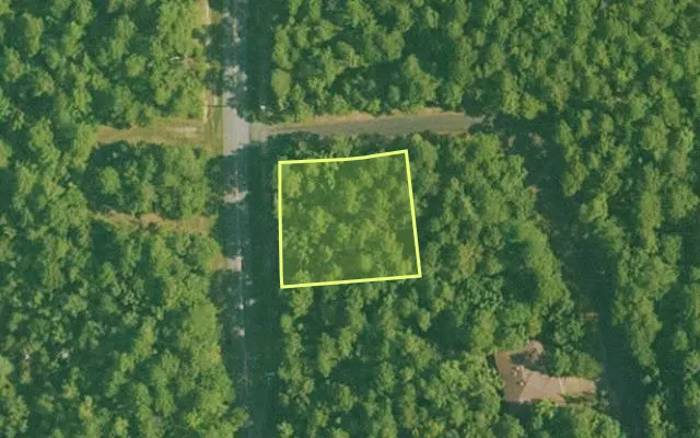 Aerial view of SALINE County parcel 432-00071-000 — Arkansas post-auction with approximate parcel outline