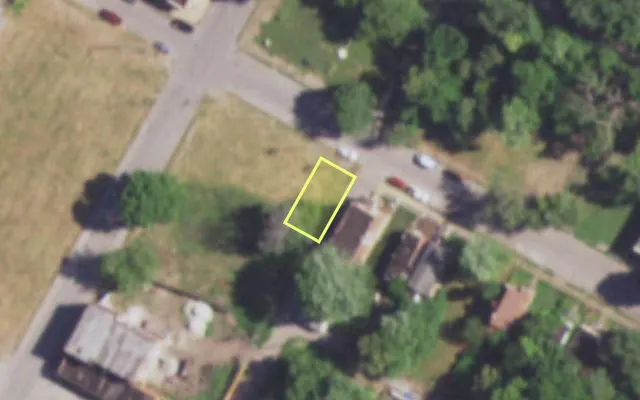 Aerial view of 4456 KENNERLY AV — vacant lot, St. Louis with approximate parcel outline