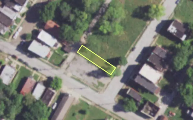 Aerial view of 4205 LINTON AV — vacant lot, St. Louis with approximate parcel outline