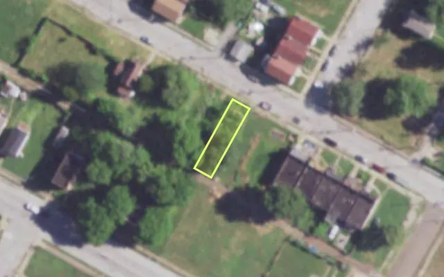 Aerial view of 3726 PENROSE ST — vacant lot, St. Louis with approximate parcel outline