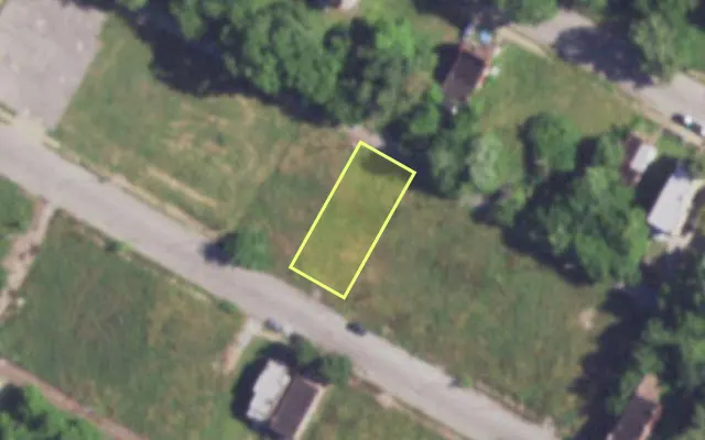 Aerial view of 4039 GARFIELD AV — vacant lot, St. Louis with approximate parcel outline