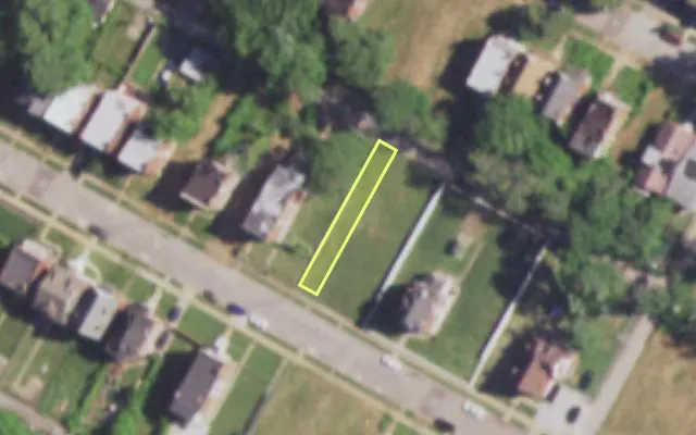 Aerial view of 4439 GREER AV — vacant lot, St. Louis with approximate parcel outline