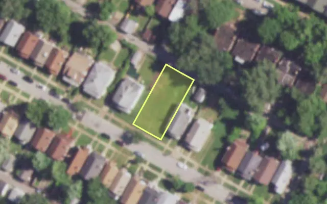 Aerial view of 4839 BESSIE AV — vacant lot, St. Louis with approximate parcel outline