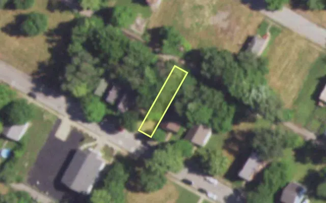 Aerial view of 4567 ST FERDINAND AV — vacant lot, St. Louis with approximate parcel outline