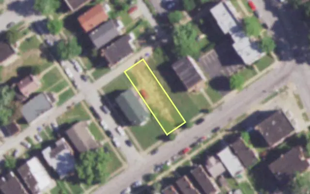 Aerial view of 4671 POPE AV — vacant lot, St. Louis with approximate parcel outline