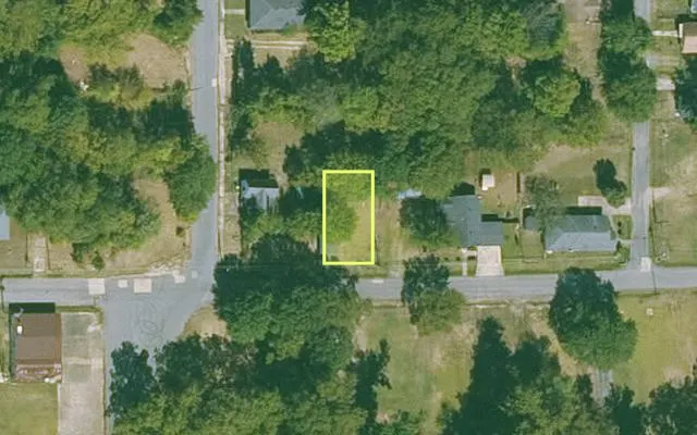 Aerial view of JEFFERSON County parcel 930-64925-000 — Arkansas post-auction with approximate parcel outline