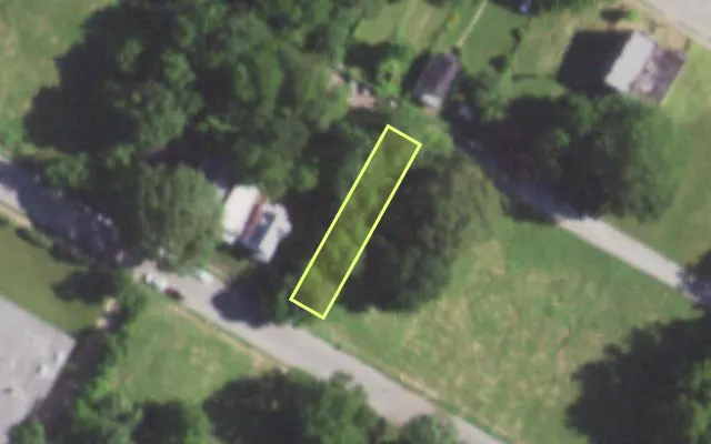 Aerial view of 5713 LOTUS AV — vacant lot, St. Louis with approximate parcel outline