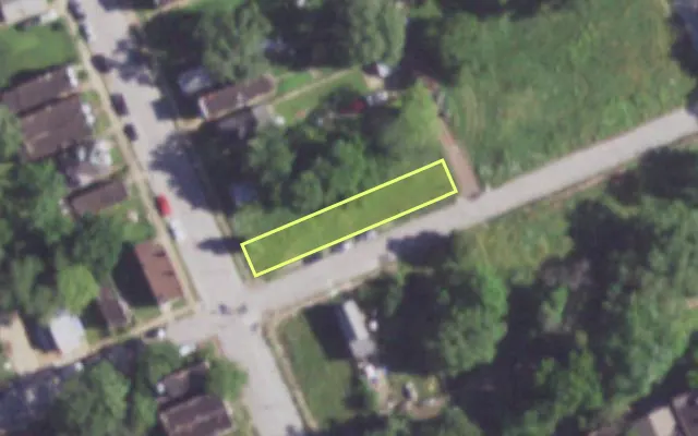 Aerial view of 1423 FARRAGUT ST — vacant lot, St. Louis with approximate parcel outline