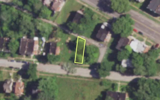Aerial view of 4701 VERNON AV — vacant lot, St. Louis with approximate parcel outline