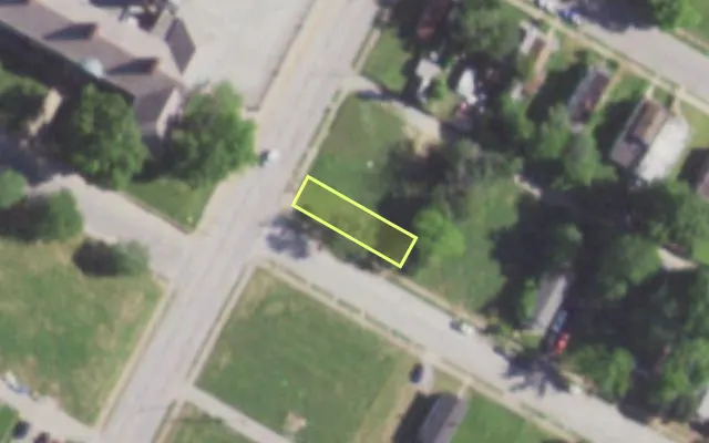 Aerial view of 2702 GOODFELLOW BLVD — vacant lot, St. Louis with approximate parcel outline