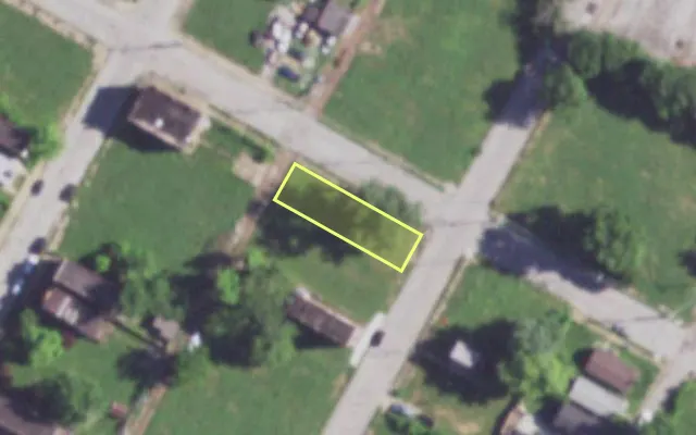 Aerial view of 4165 GROVE ST — vacant lot, St. Louis with approximate parcel outline