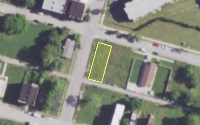 Aerial view of 2348 DODIER ST — vacant lot, St. Louis with approximate parcel outline