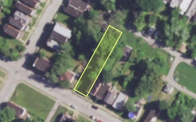 Aerial view of 4471 KOSSUTH AV — vacant lot, St. Louis with approximate parcel outline