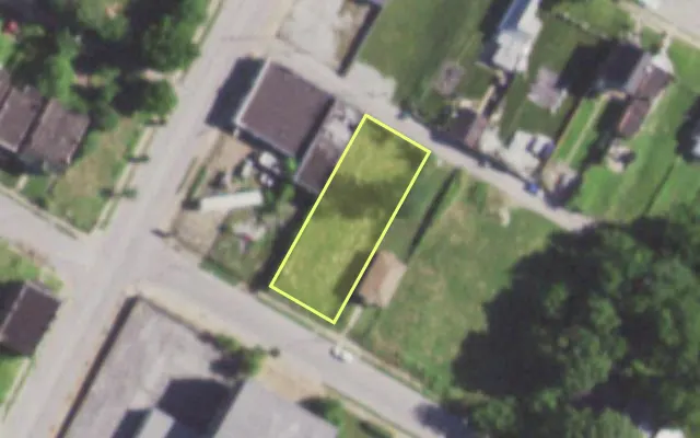 Aerial view of 5751 LOTUS AV — vacant lot, St. Louis with approximate parcel outline