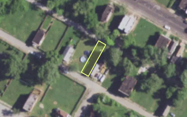 Aerial view of 3843 SHERMAN PL — vacant lot, St. Louis with approximate parcel outline